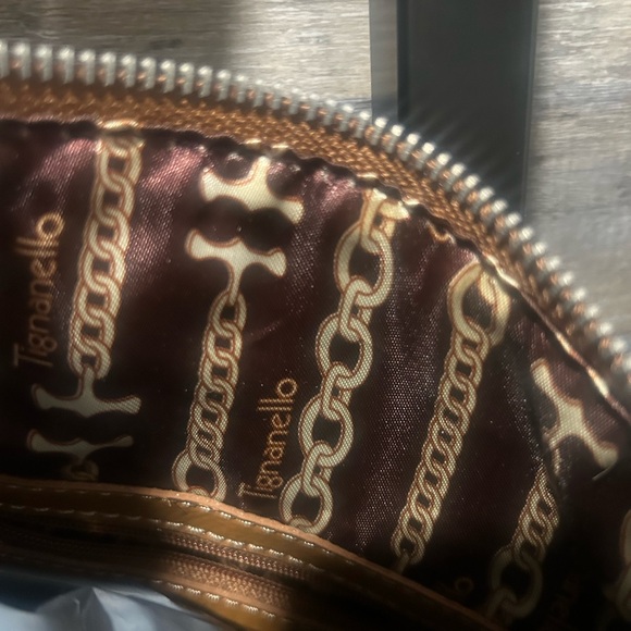 Elegant Tignanello Tan Leather Handbag - Picture 3 of 5